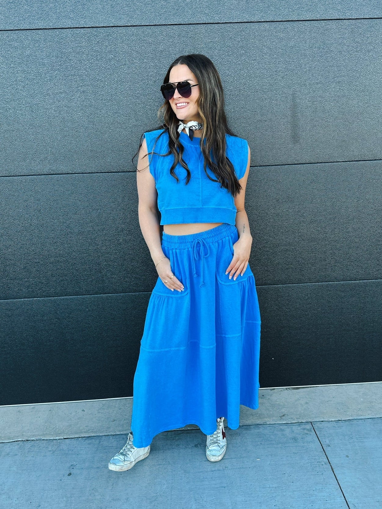 BLUE SLEEVELESS TOP AND SKIRT SET
