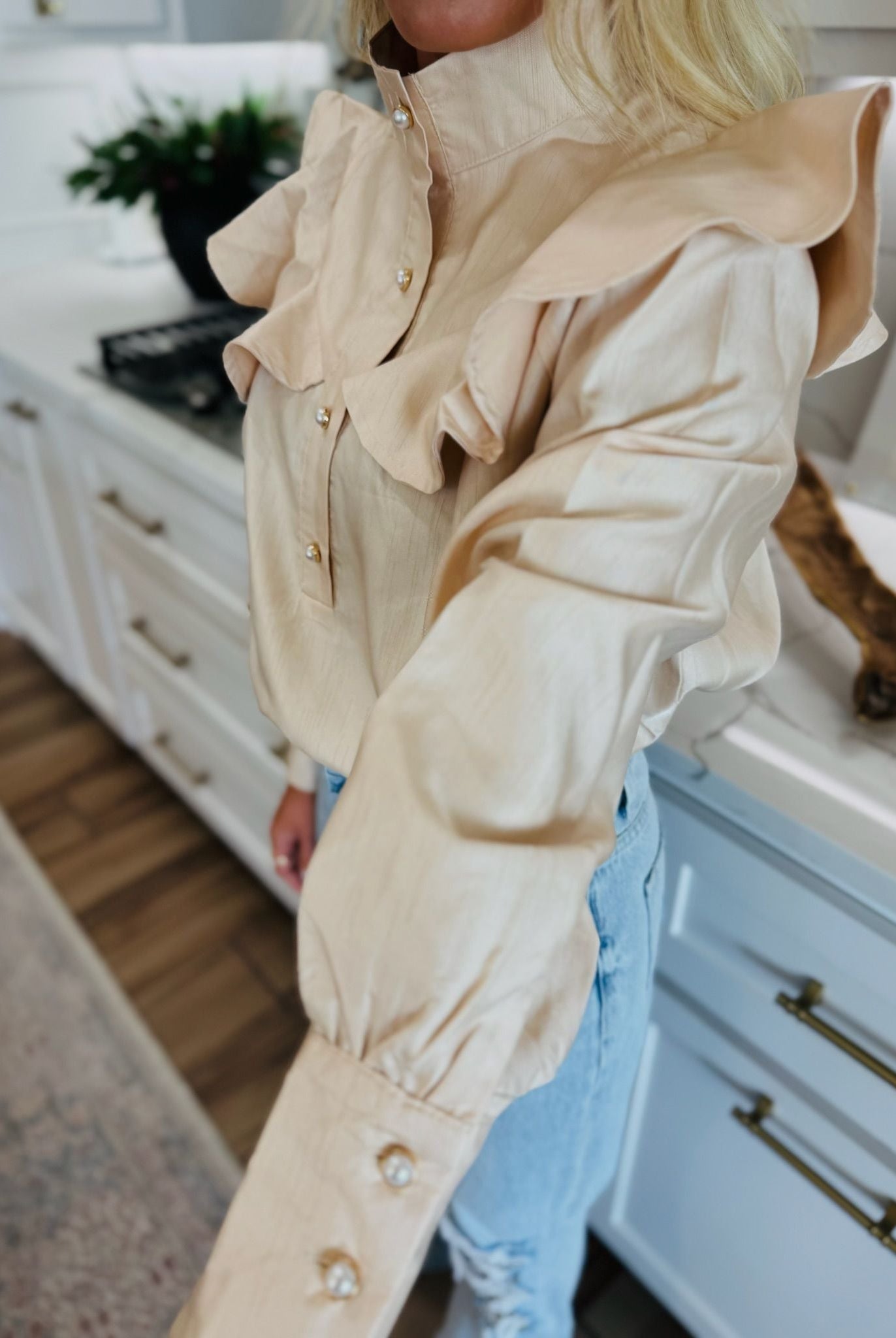 BUTTON CHAMPAGNE RUFFLE DETAIL STAND COLLAR BLOUSE - Tops