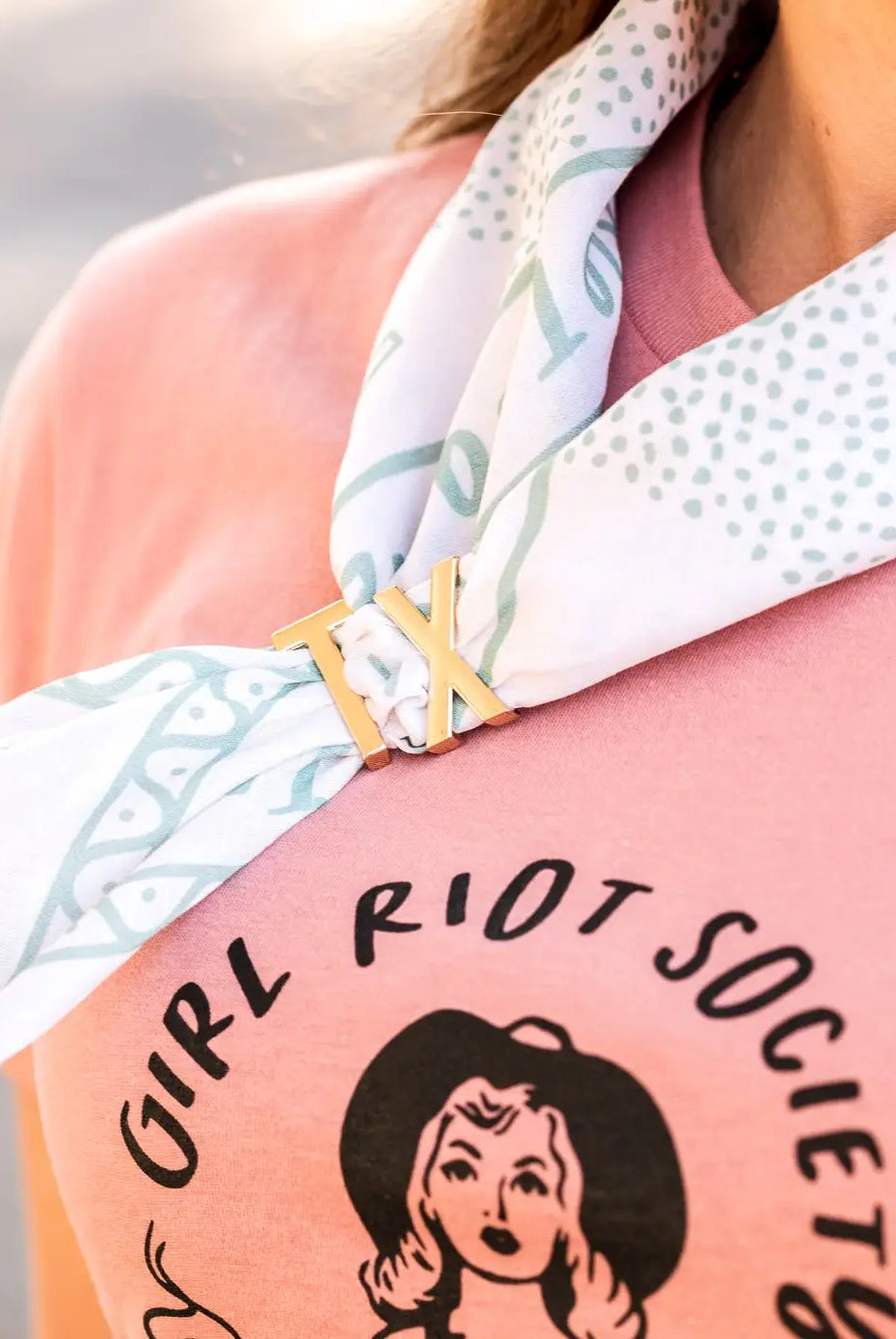 GOLD LETTER BANDANA INITIALS- INDIVIDUAL