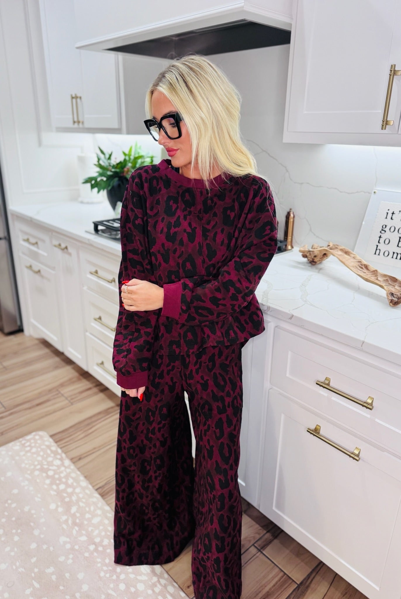 DAVI & DANI BURGUNDY LEOPARD LOOP TERRY PANT SET - SET