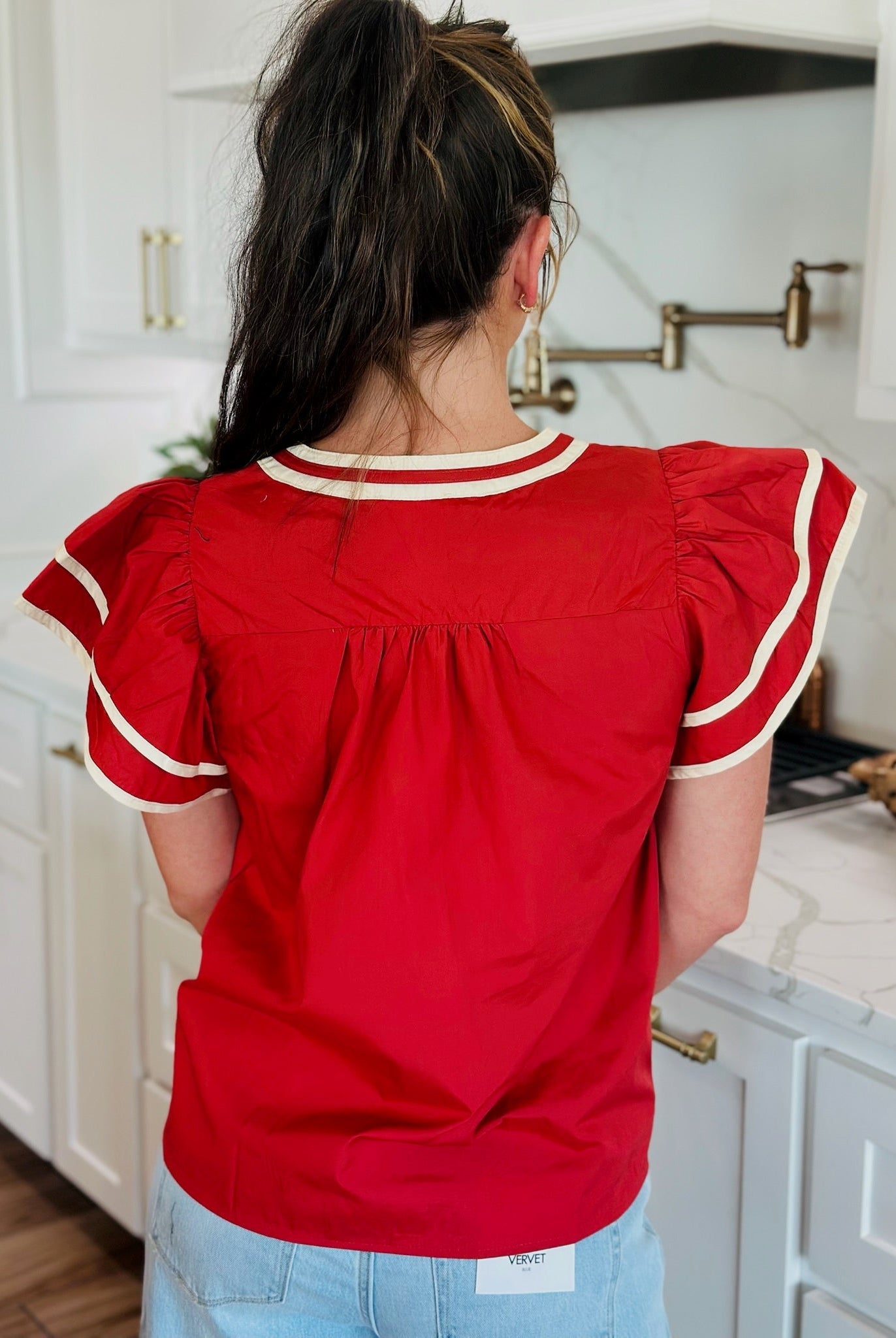 CINAMMON EMBROIDERED FLUTTER SLEEVE TOP BY ENTRO - Tops