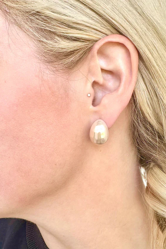 LINNY CO PINK BLUSH PEARL STUD - Earrings