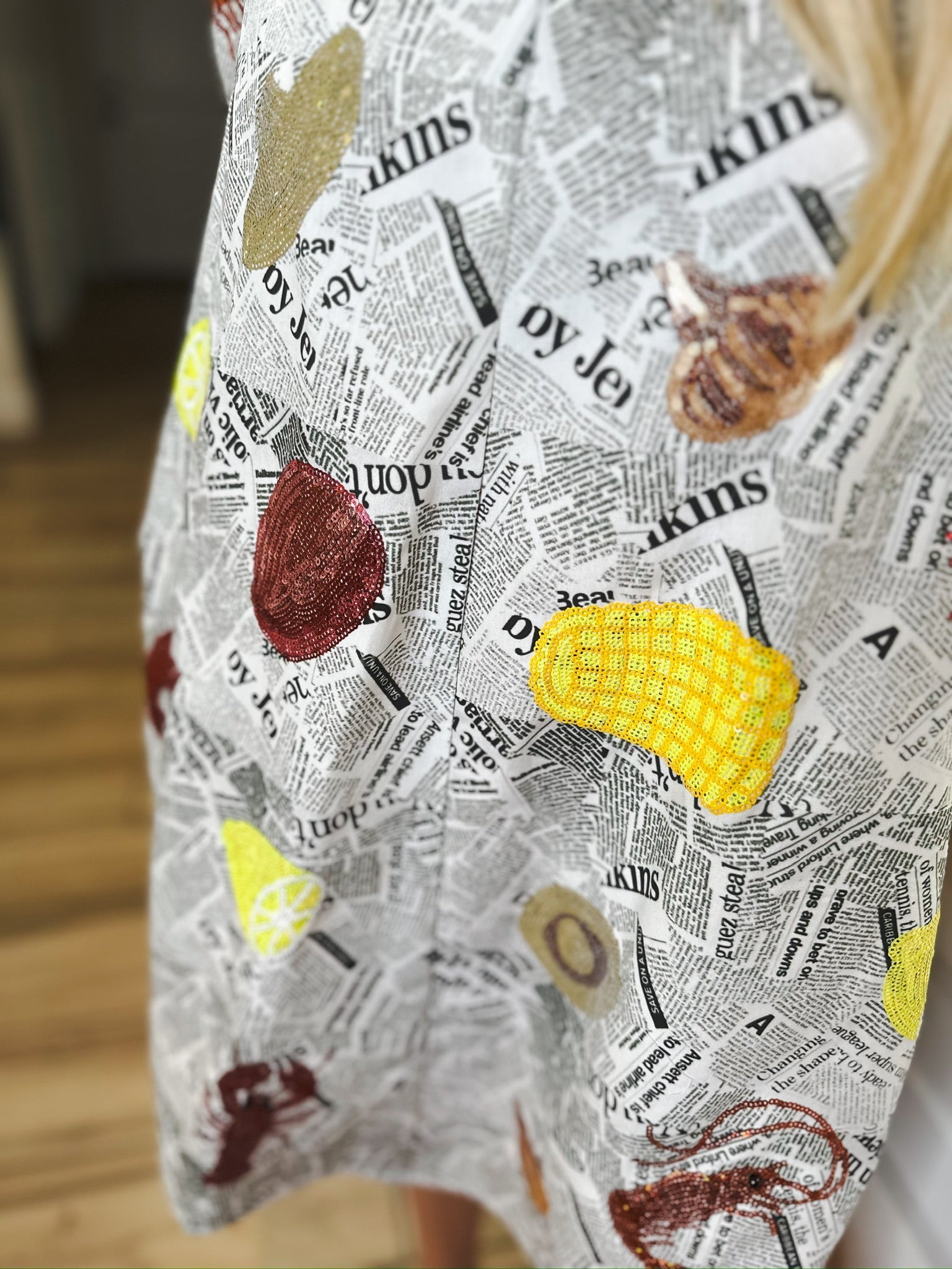 QUEEN OF SPARKLES BLACK AND WHITE SEAFOOD ON NEWSPAPER DRESS - Dress