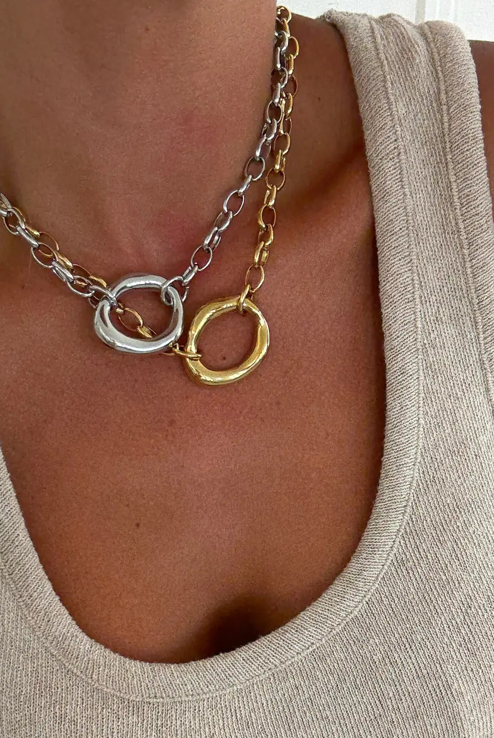 SCOTTY NECKLACE- SILVER - Necklaces