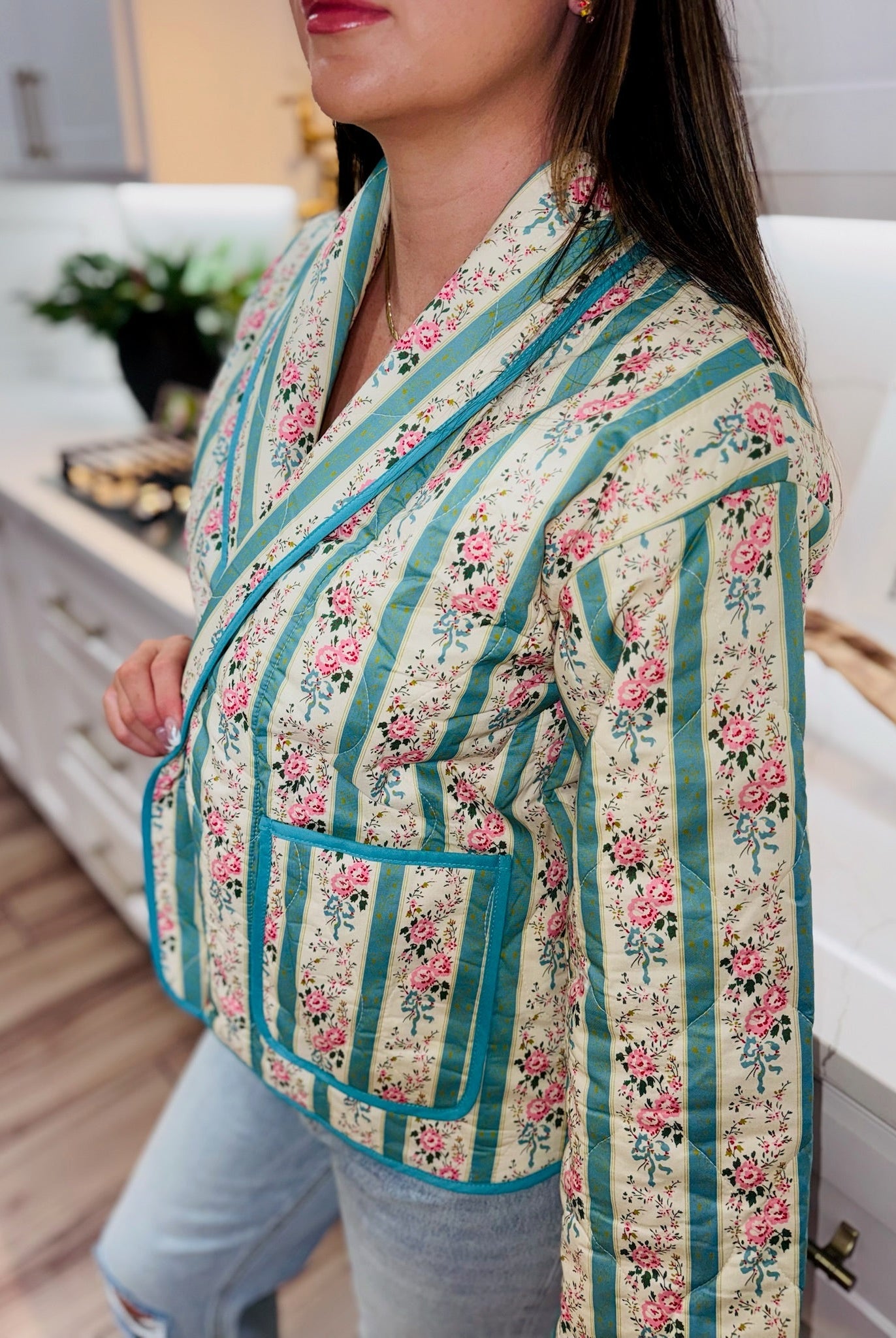 CREAM AND BLUE QUILTED FLORAL JACKET - BOUTIQUE FLORAL OUTERWEAR - Tops