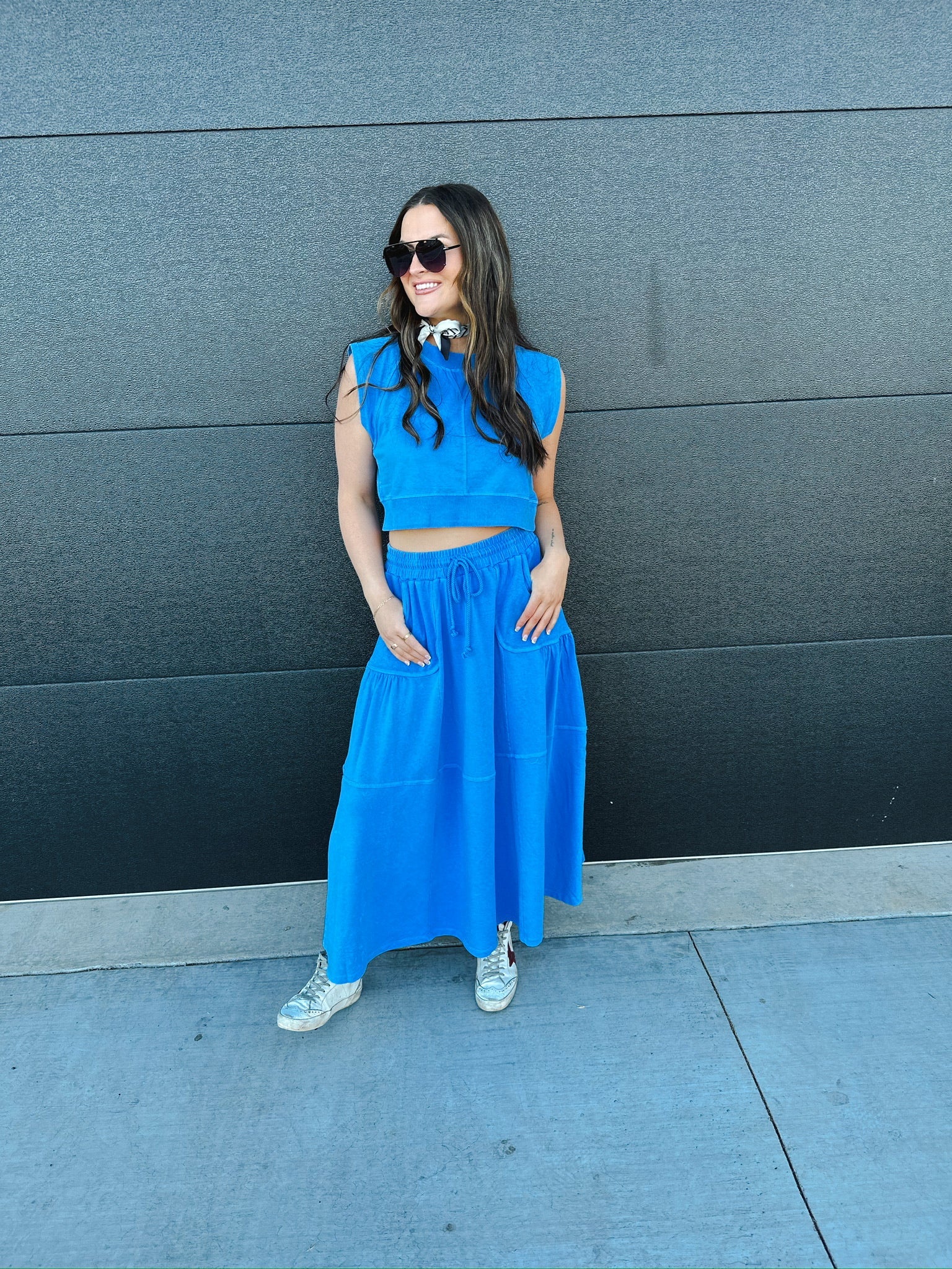 BLUE SLEEVELESS TOP AND SKIRT SET