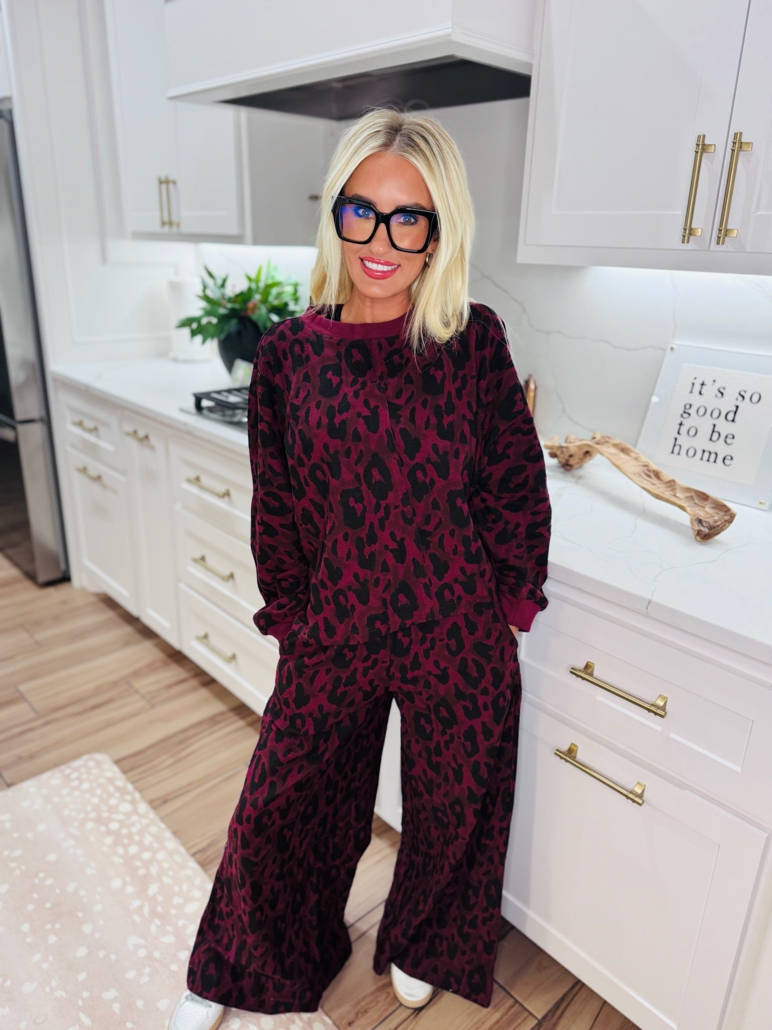 DAVI & DANI BURGUNDY LEOPARD LOOP TERRY PANT SET - SET