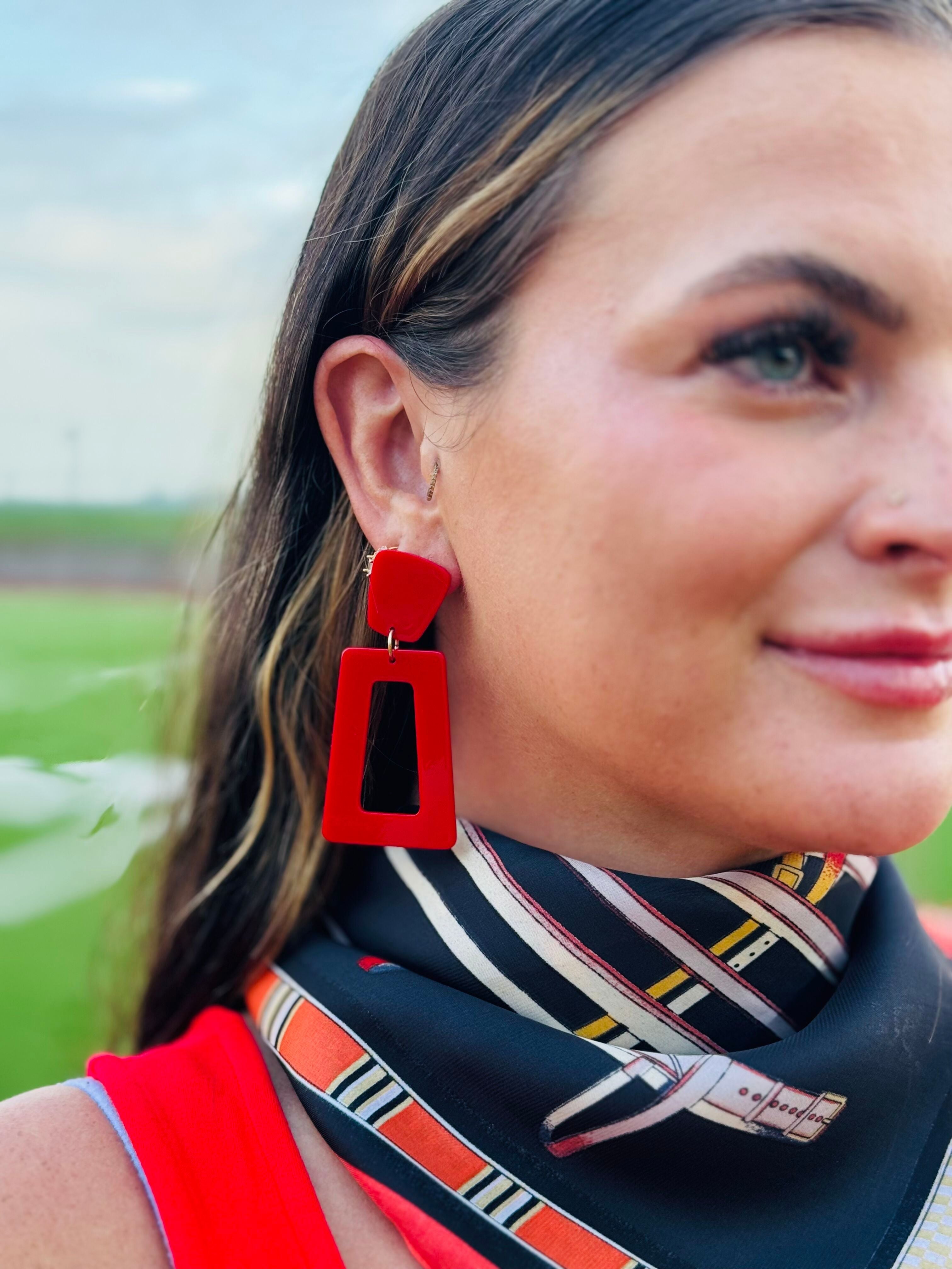 KENNEDY STATEMENT EARRINGS TRUE RED - Earrings