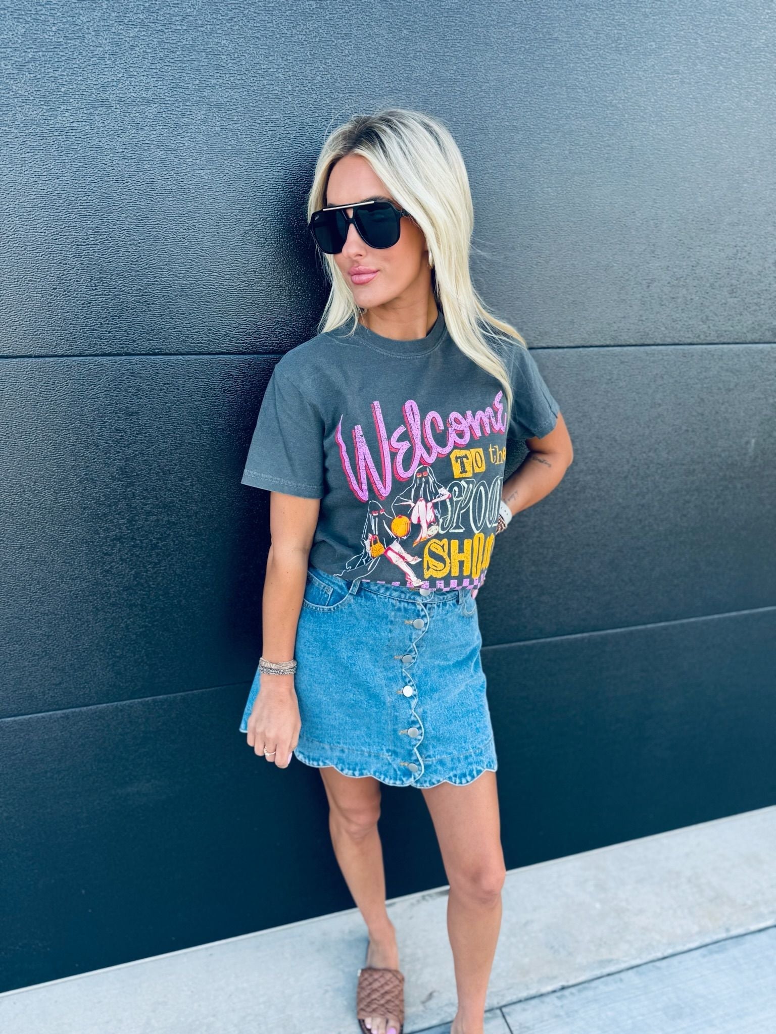 WELCOME TO THE SPOOK SHOW HALLOWEEN TEE - Tops